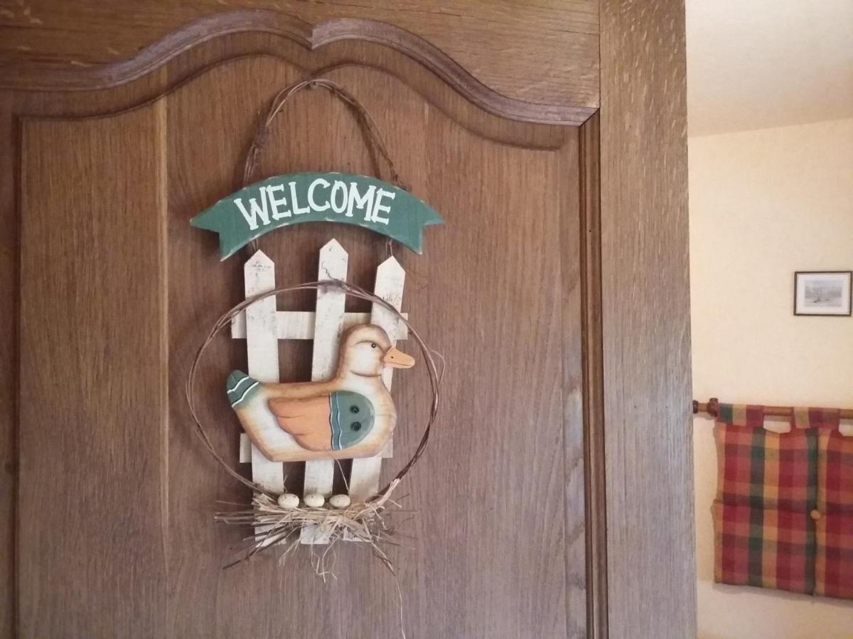 Saint-Pierre-de-Plesguen Les Petites Chapelles Bed & Breakfast エクステリア 写真